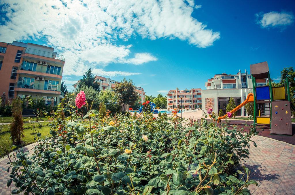 Sunny Fort Apartments Sunny Beach Ngoại thất bức ảnh