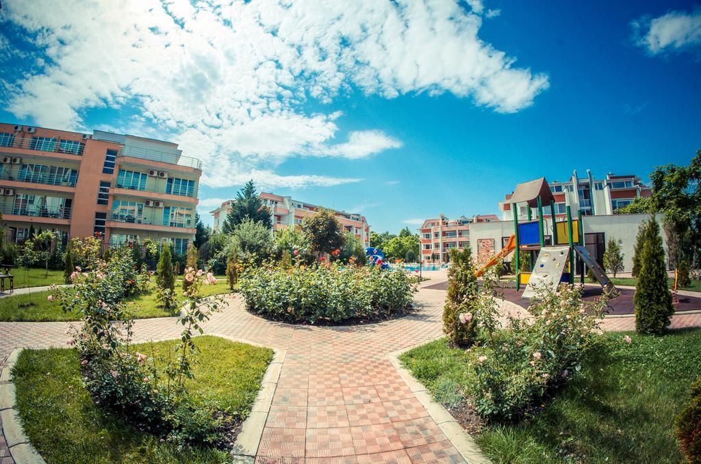Sunny Fort Apartments Sunny Beach Ngoại thất bức ảnh